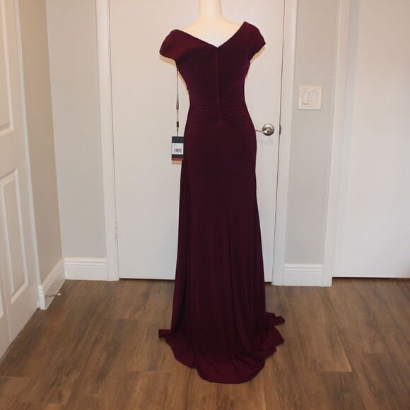 NWT La Femme Dark Berry Ruched Jersey Sheath Gown Maxi Dress Women Size 4 - Picture 8 of 13